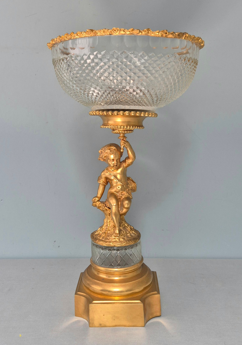 Centre de Table en Bronze Doré et Cristal Taillé.