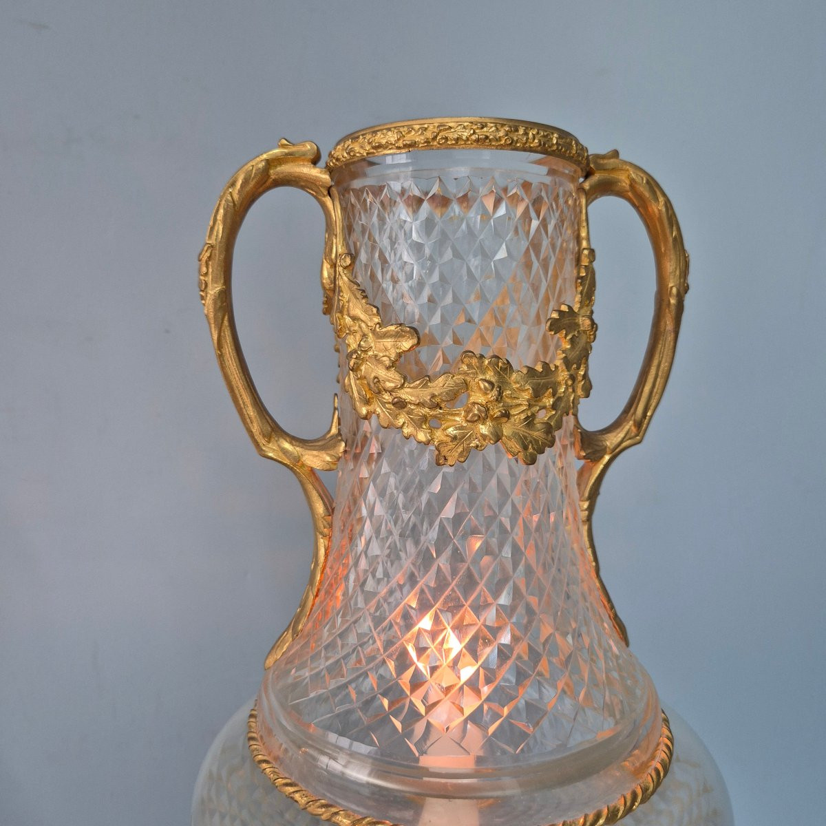 Importante Paire de Photophores en Bronze doré et cristal Taillé.-photo-1