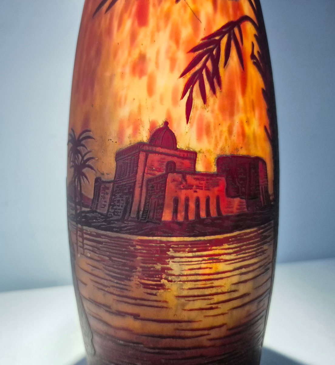 Glass Paste Vase: The Degué Palm Grove.-photo-3