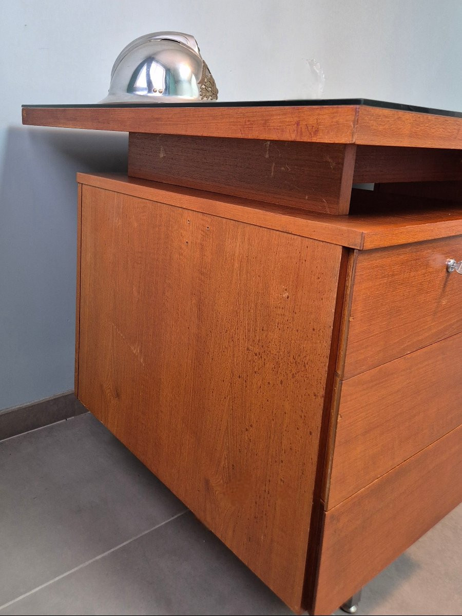 Bureau plat en teck.-photo-1