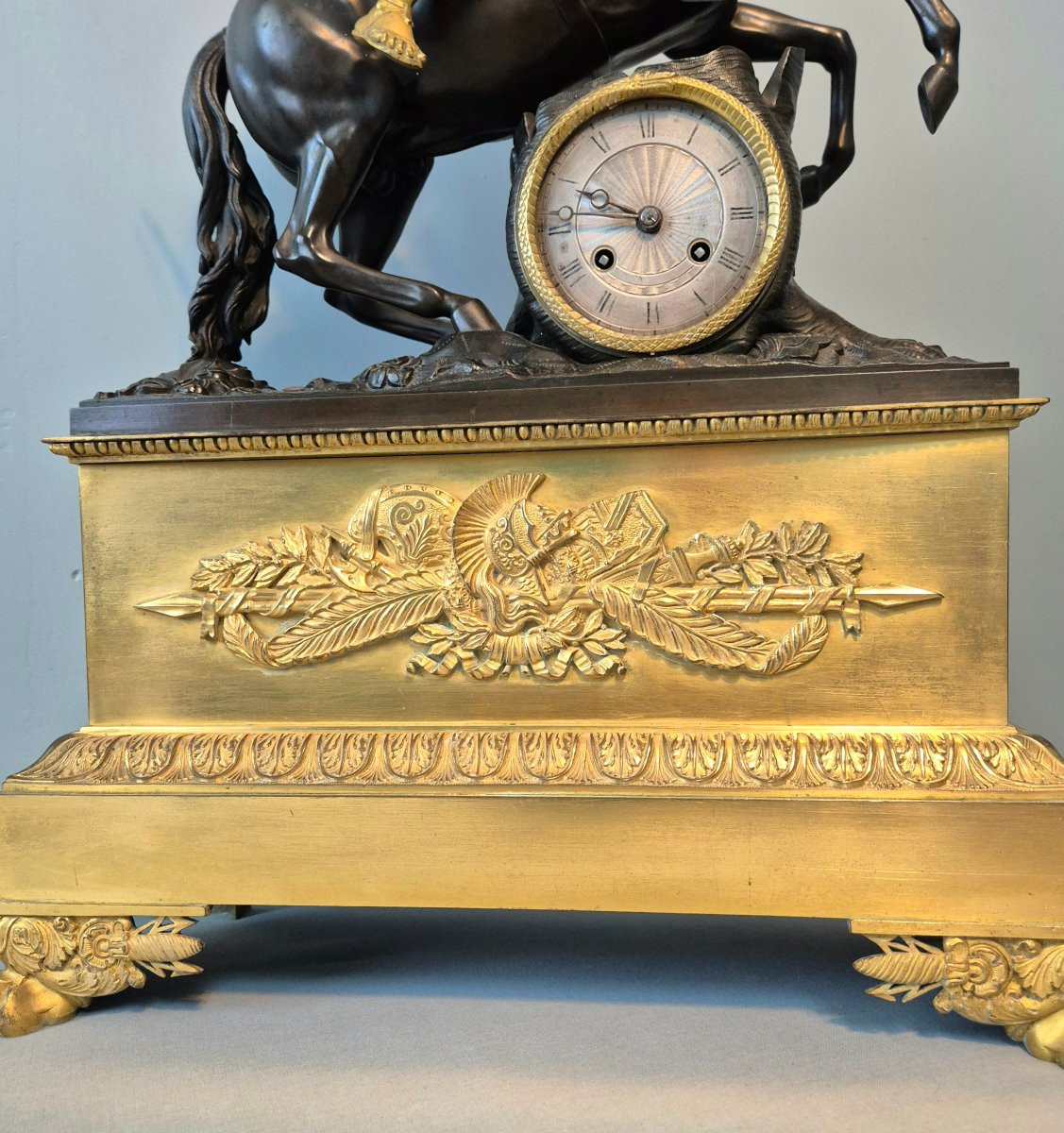 Alexandre Le Grand: Empire Gilt Bronze Clock. Wire Movement, 1823 Signed  Honoré Pons.-photo-1