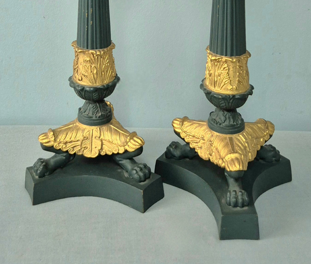 Paire de flambeaux en bronze,  Empire: Lampes électrifiées.-photo-1