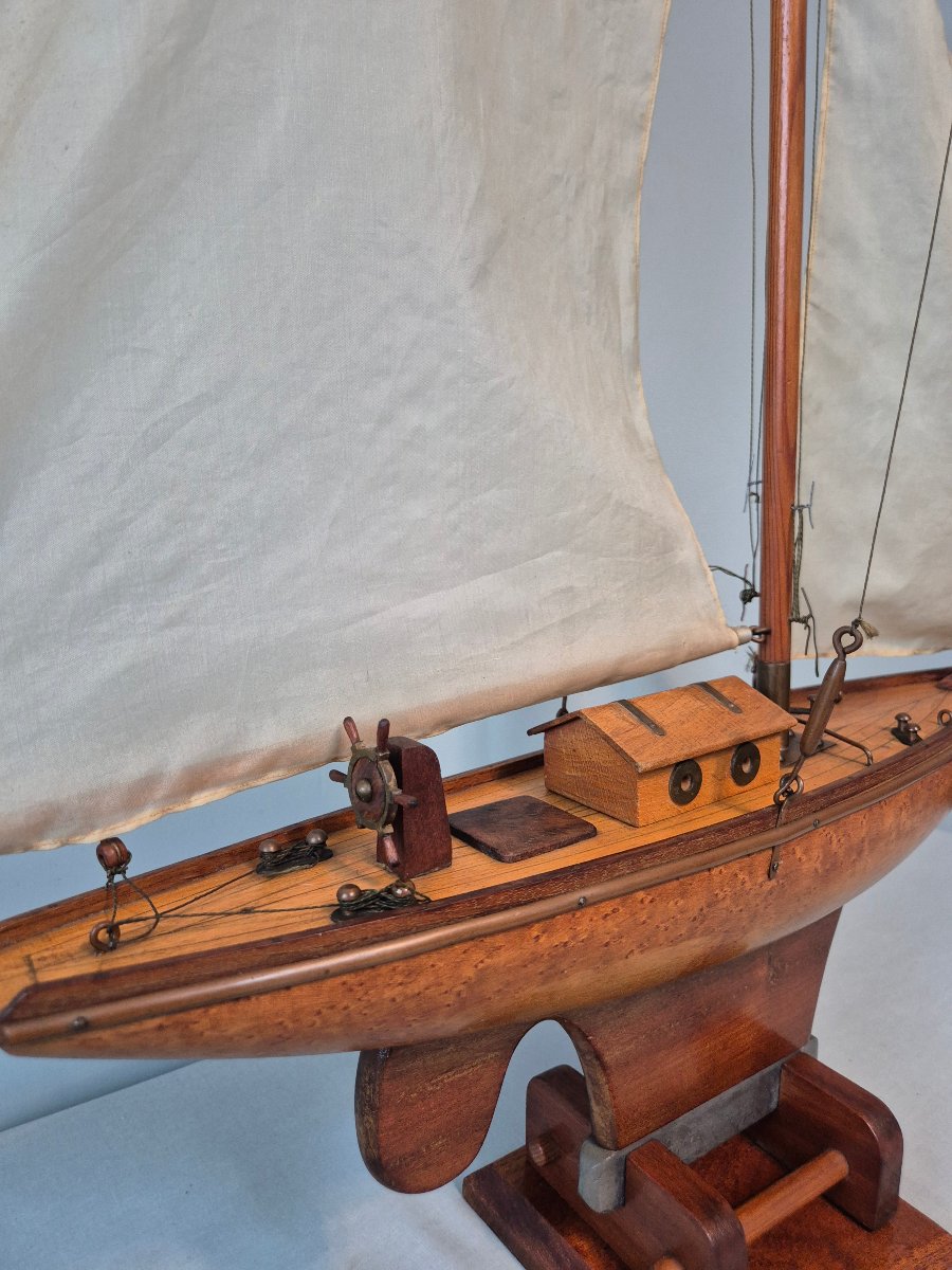 Sailboat Model: Basin Model.-photo-2