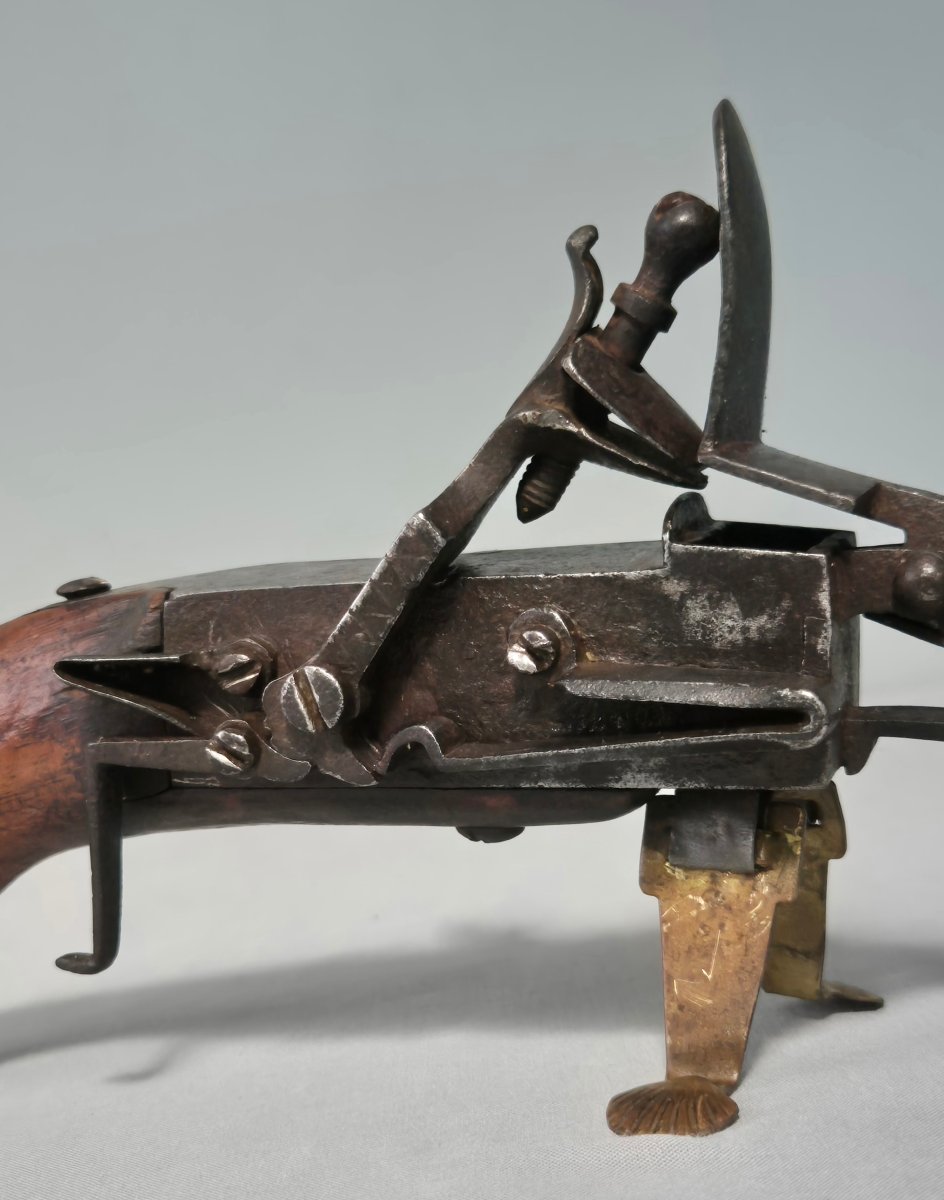 Flint-style Lighter Gun.-photo-3