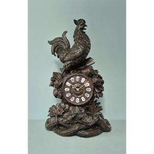 Pendule de la Forêt Noire: décor au coq.