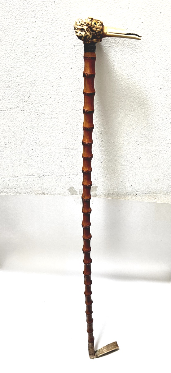 cravache figurative sculpté en bambou et bois de cerf-photo-3