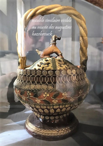 Heater In Glazed Earth Of The 19th Century-photo-4