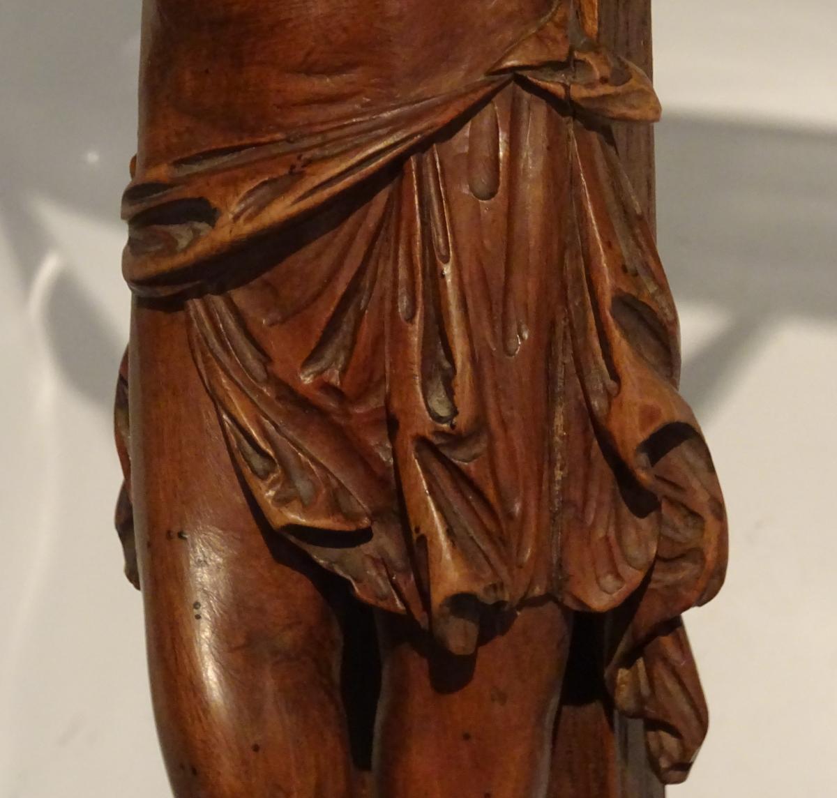 Grand Christ Carved Walnut Late 19th-photo-1