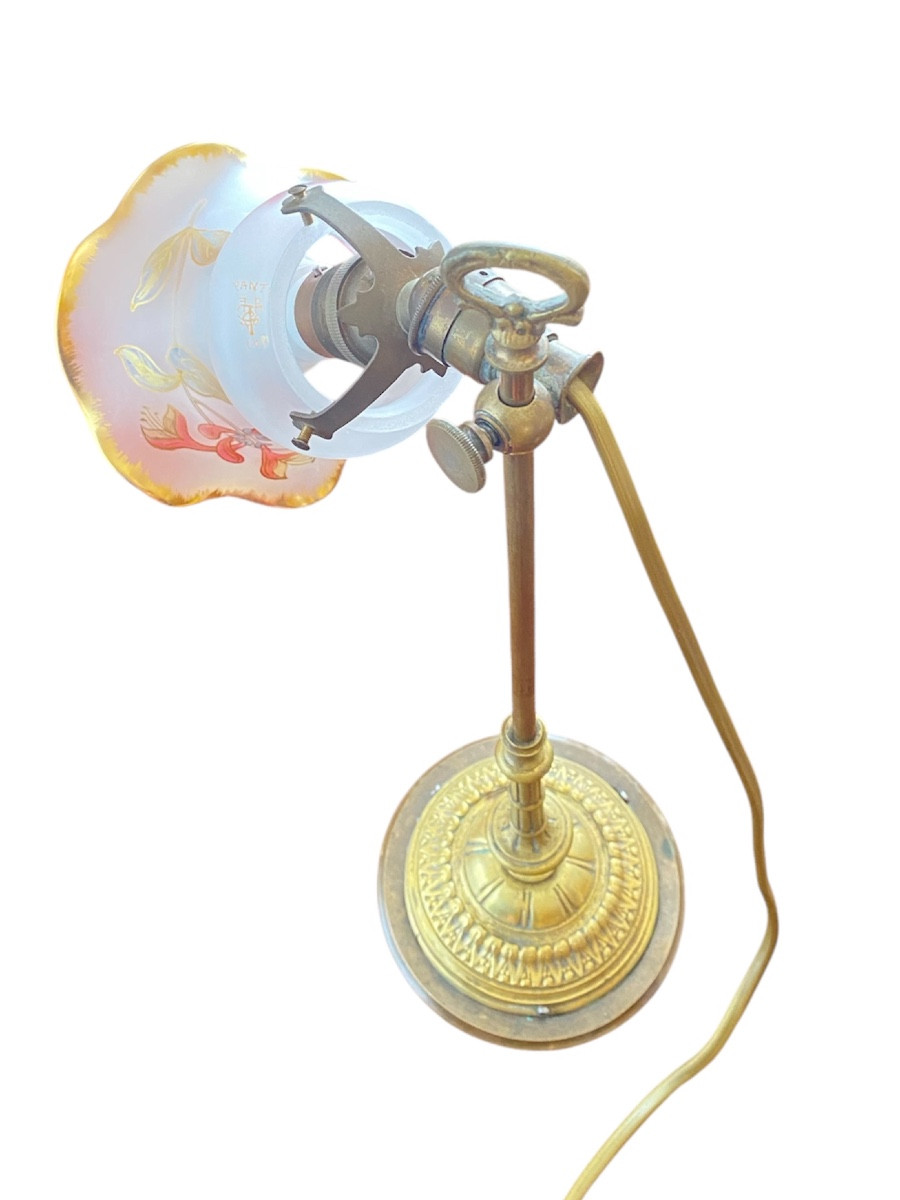 Art Nouveau Brass Table Lamp With Signed Daum Nancy Acid-etched Glass Shade-photo-3