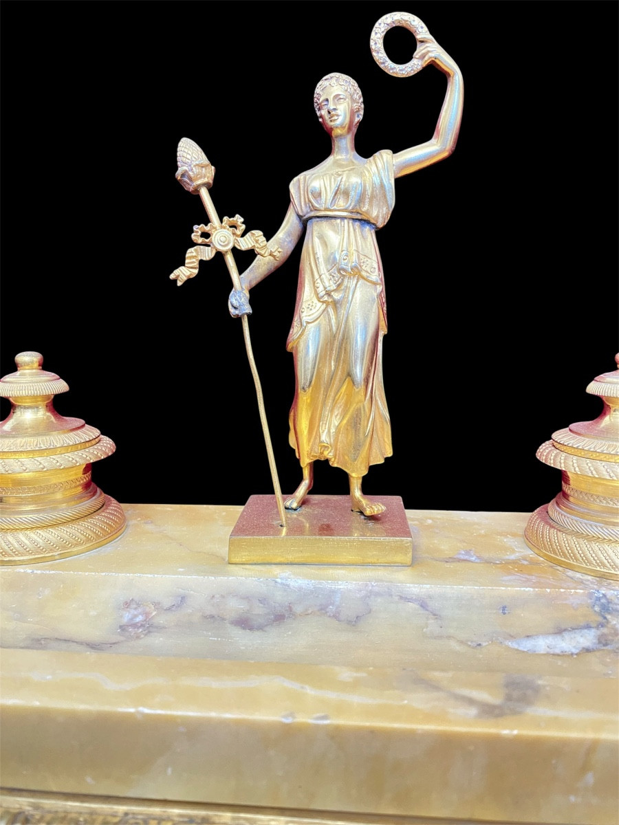 Napoleon III Gilt Bronze And Algerian Onyx Desk Inkwell With Allegorical Figure – 19th Century-photo-2