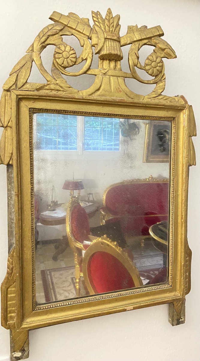 Miroir Louis XVI d’Époque XVIIIe en Bois Sculpté et Doré – Fronton au Carquois et Rinceaux-photo-3