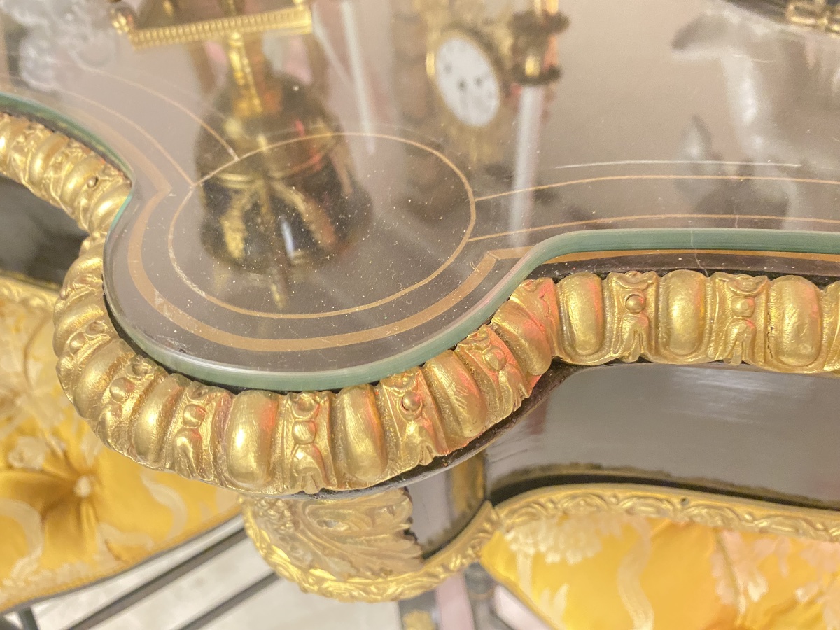 Importante Table de Milieu d’Apparat Napoléon III en Bois Noirci et Bronze Doré – XIXe Siècle-photo-4