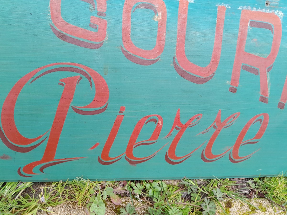 Painted Sign On Wood-photo-2