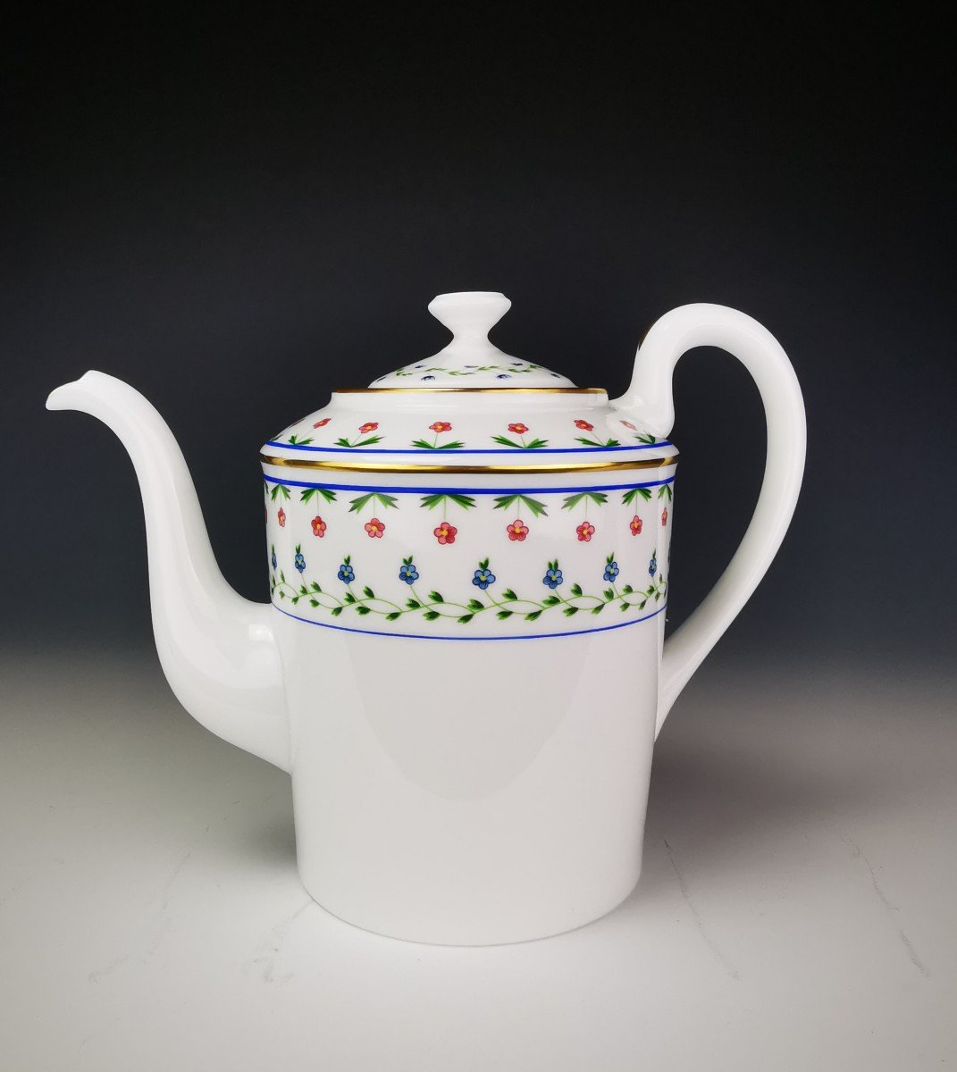 Limoges Céralene Sèvres "lafayette" - Grande Cafetière - (raynaud)