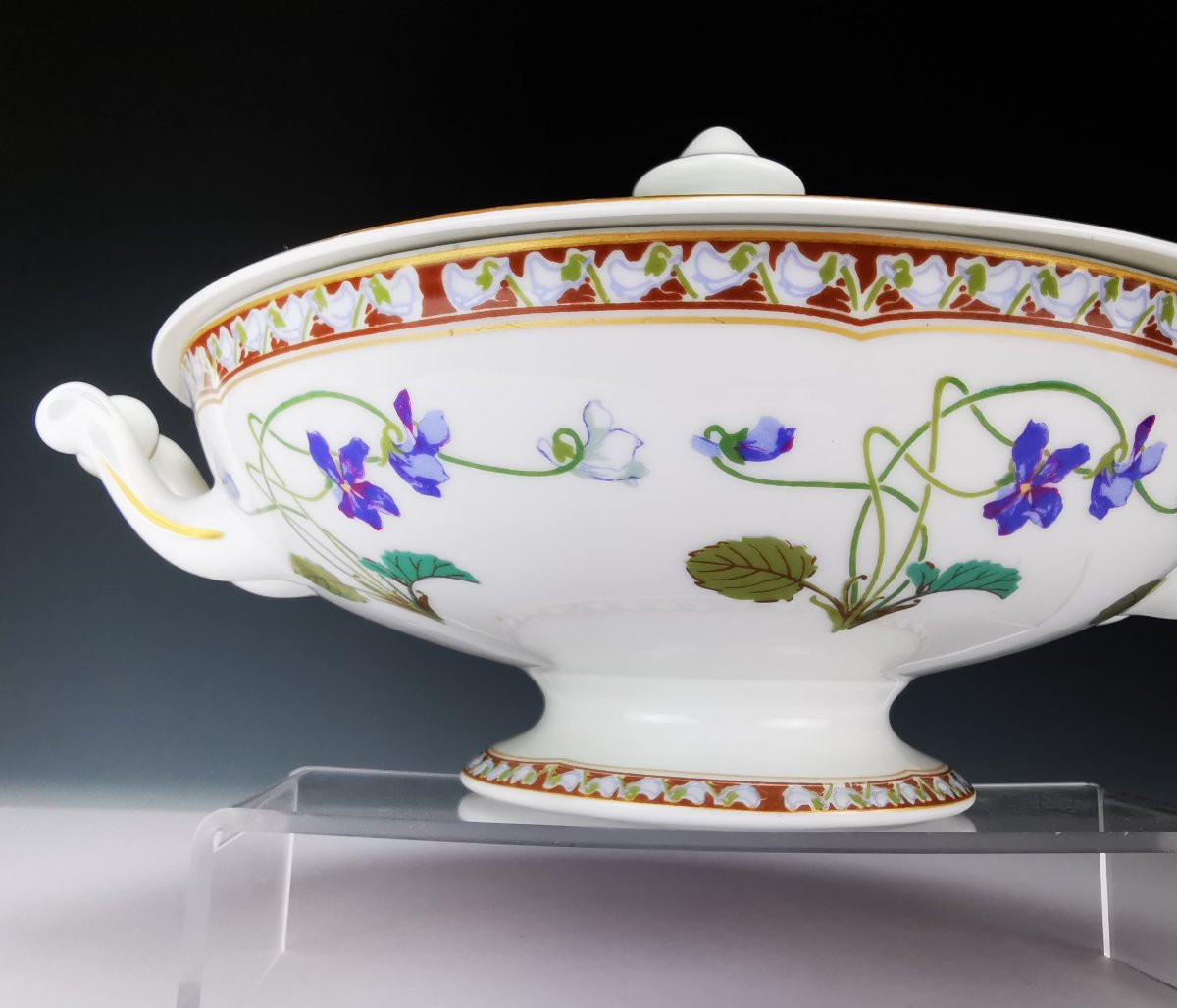 Haviland - Empress Eugenie - Covered Vegetable Dish-photo-3