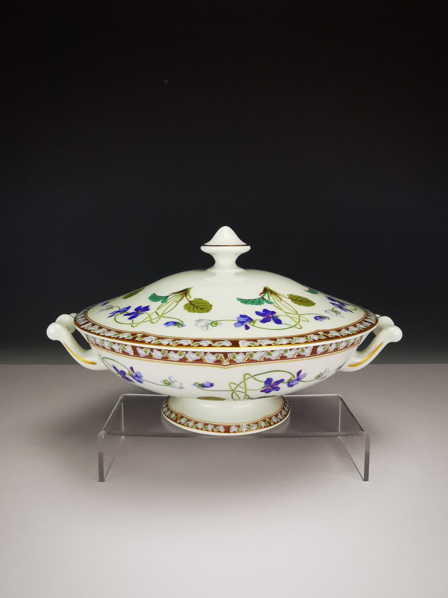 Haviland - Empress Eugenie - Covered Vegetable Dish