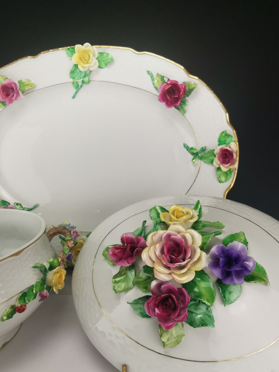 Raynaud - Limoges Porcelain - Tureen And Tray Decorated With Bas-relief Flowers-photo-2