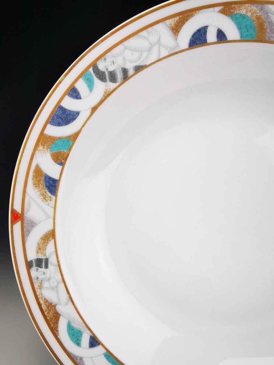 BERNARDAUD LIMOGES – 1 grand plat rond creux modèle “PARIS” - Ø 28,5 cm-photo-2