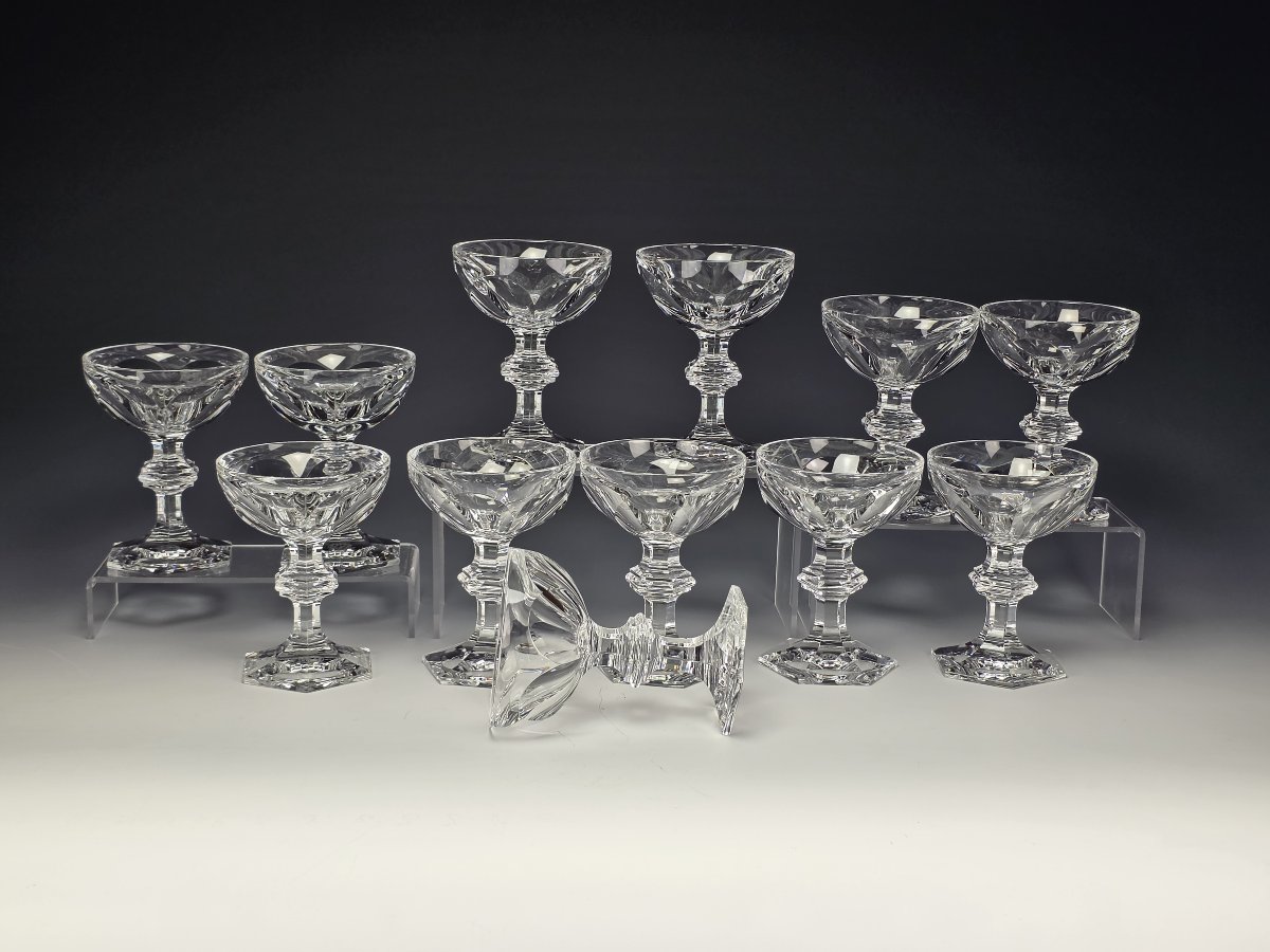 Baccarat - Harcourt 1841 - 12 Coupes à Champagne - Cristal - Etat Neuf