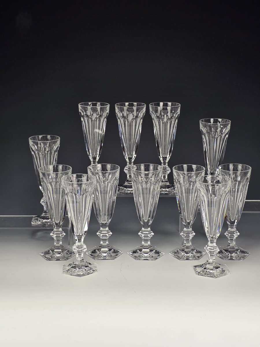 Baccarat - Harcourt 1841 - 12 Flûtes à Champagne - Cristal - Etat Neuf