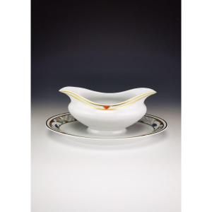 BERNARDAUD LIMOGES – 1 Saucière modèle “PARIS” -