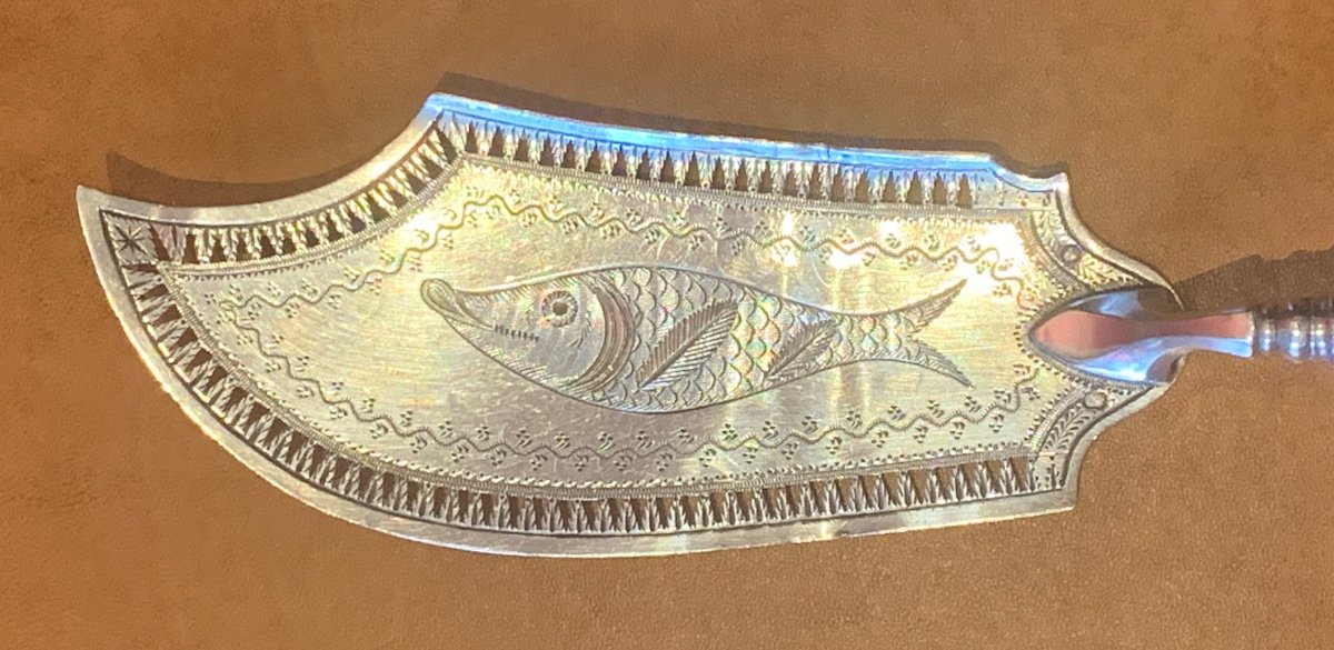 Fish Shovel, Empire