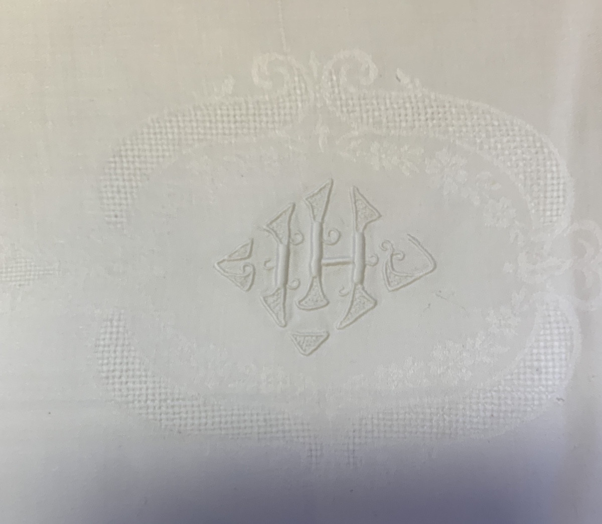 Very Large Tablecloth 4.40m And 15 Napkins -photo-1