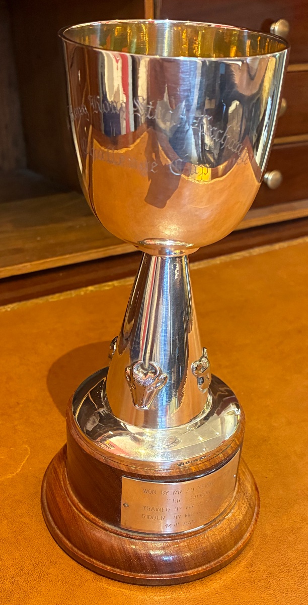 Coupe/ Trophée Bourse de Hong Kong années 80’ argent massif 