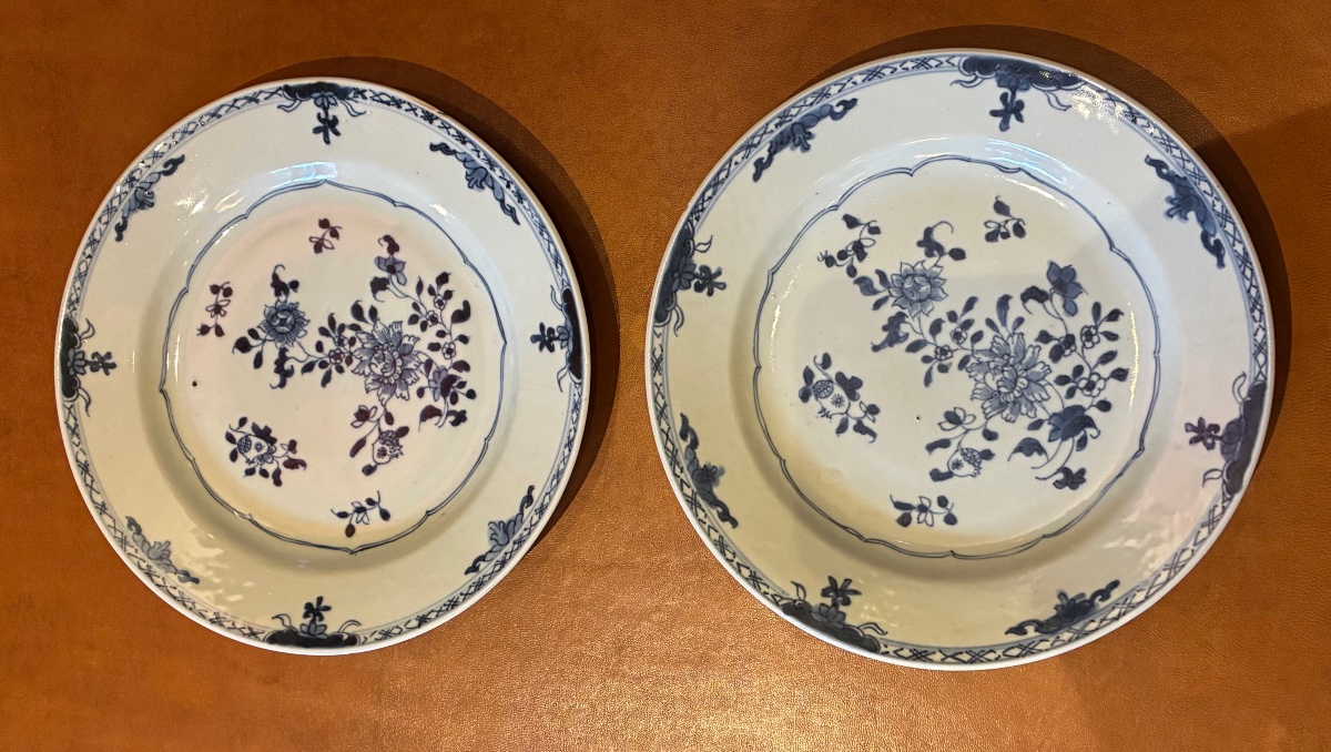 Pair Of Plates From The Compagnie Des Indes
