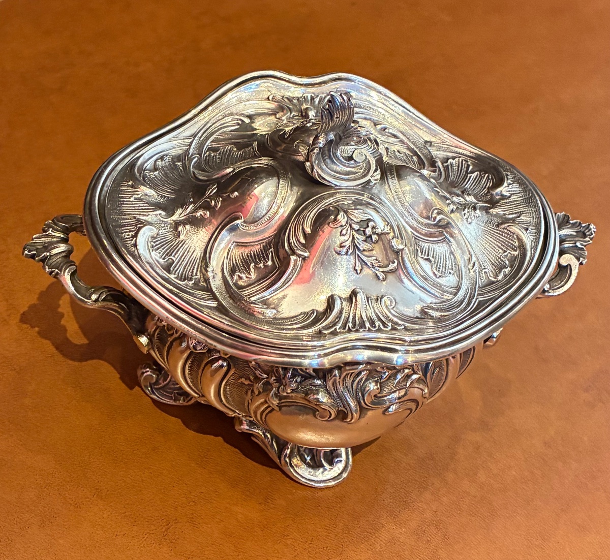 Solid Silver Rocaille Sugar Bowl -photo-2