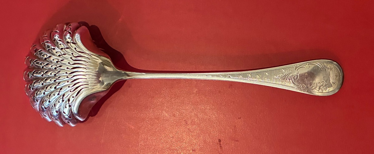 Solid Silver Shaker-photo-2