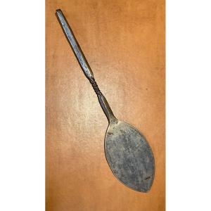 17th Century Shovel