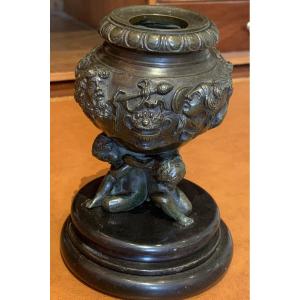 Encrier en bronze 