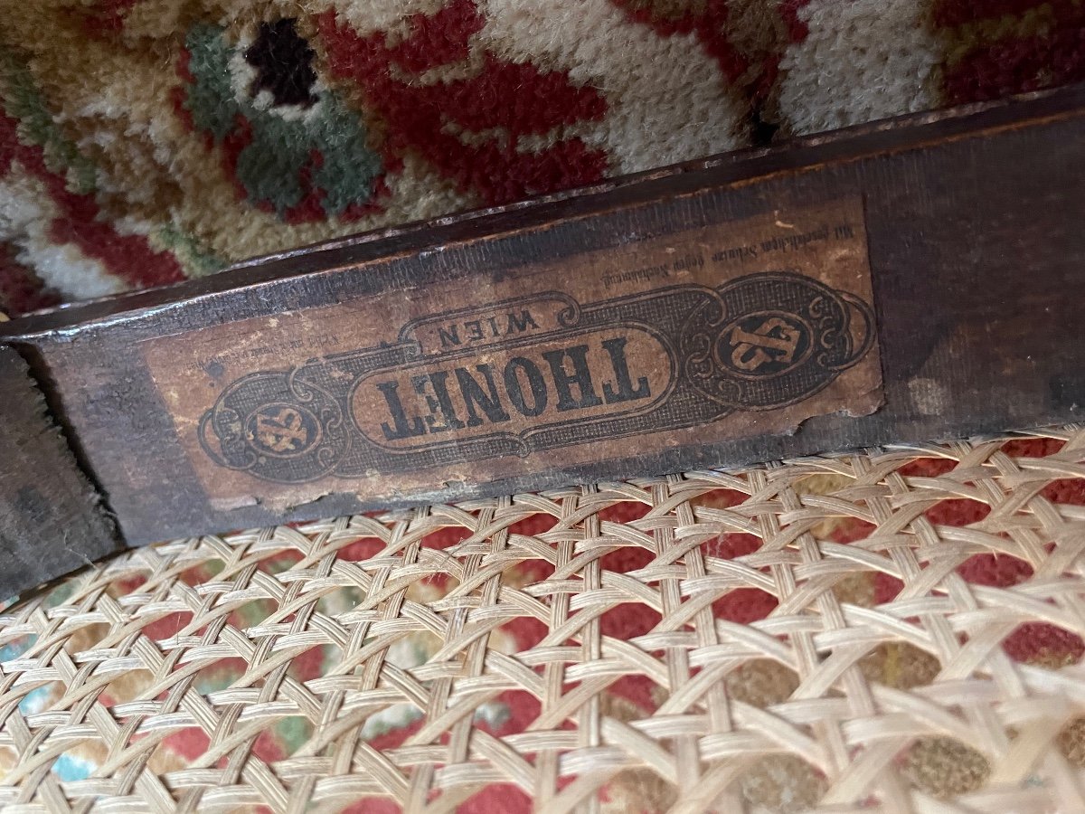 Suite Of 5 Thonet Chairs In Caning-photo-6