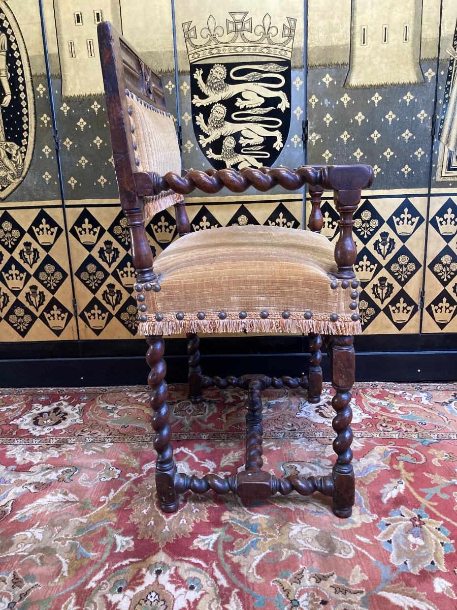 Fauteuil époque Louis XIII-photo-4