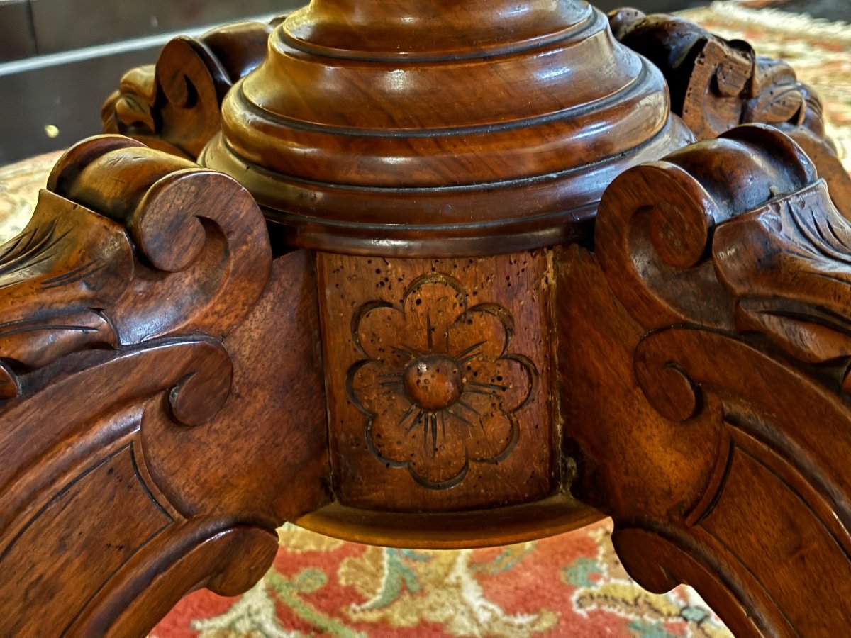 Fiddle Pedestal Table In Walnut -photo-2