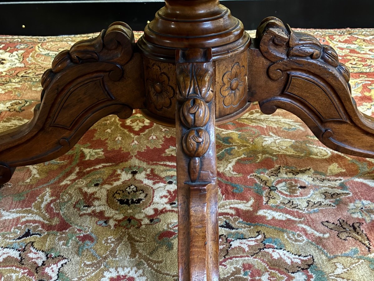 Fiddle Pedestal Table In Walnut -photo-4