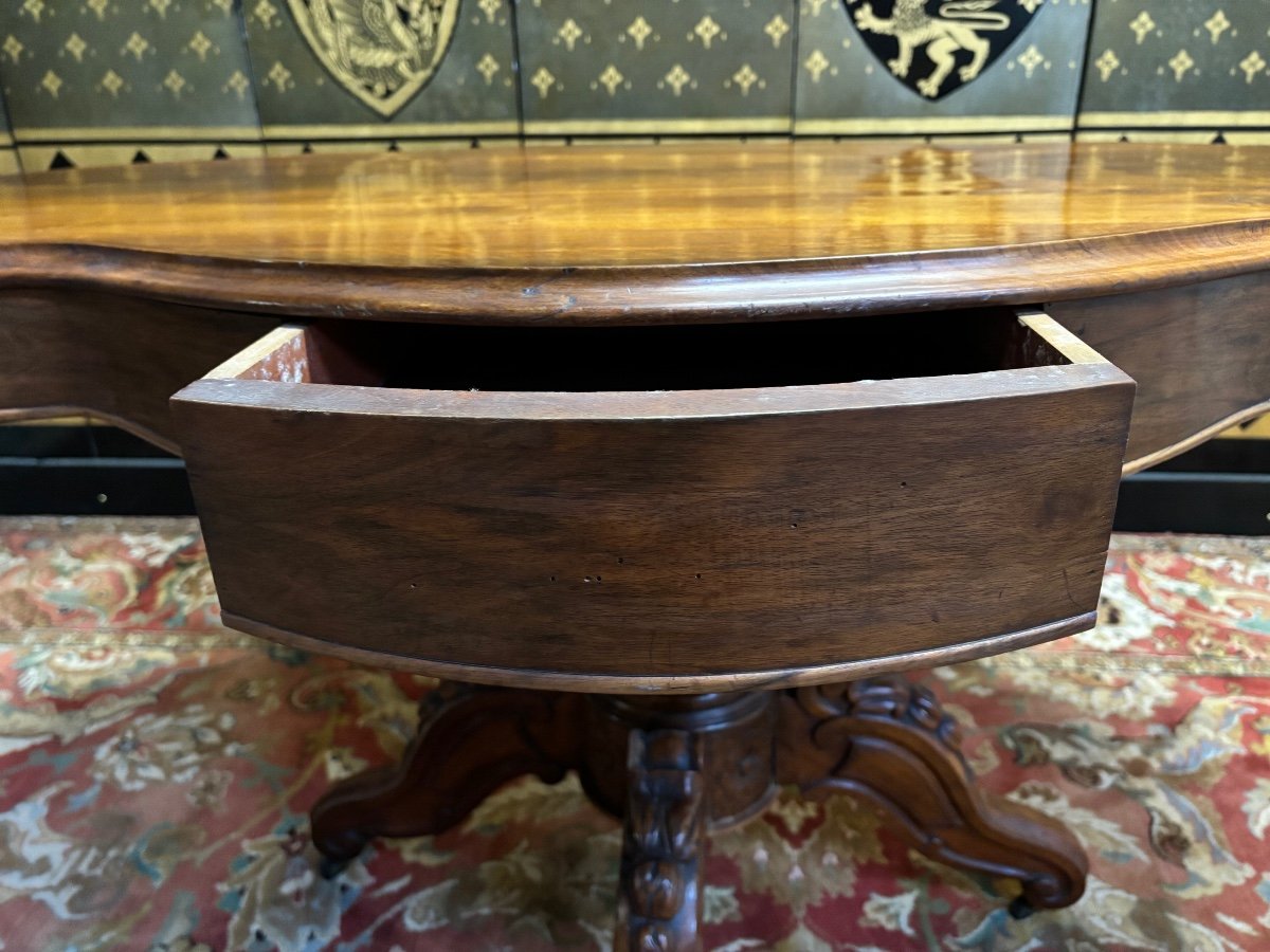 Fiddle Pedestal Table In Walnut -photo-6