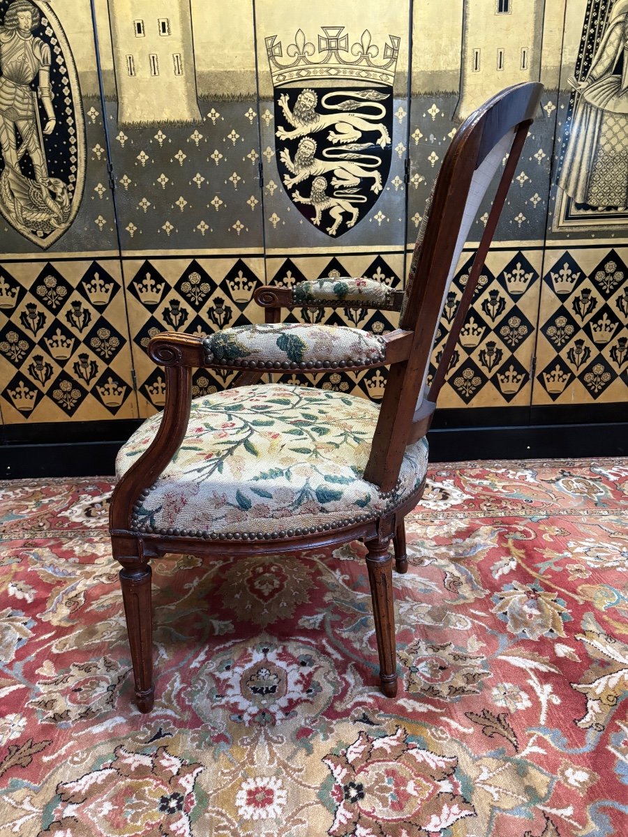 Fauteuil époque Louis XVI -photo-3