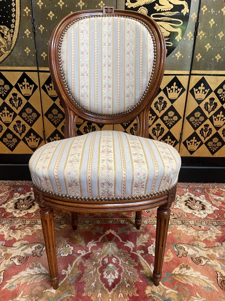 Suite De 6 Chaises Médaillons De Style Louis XVI-photo-2