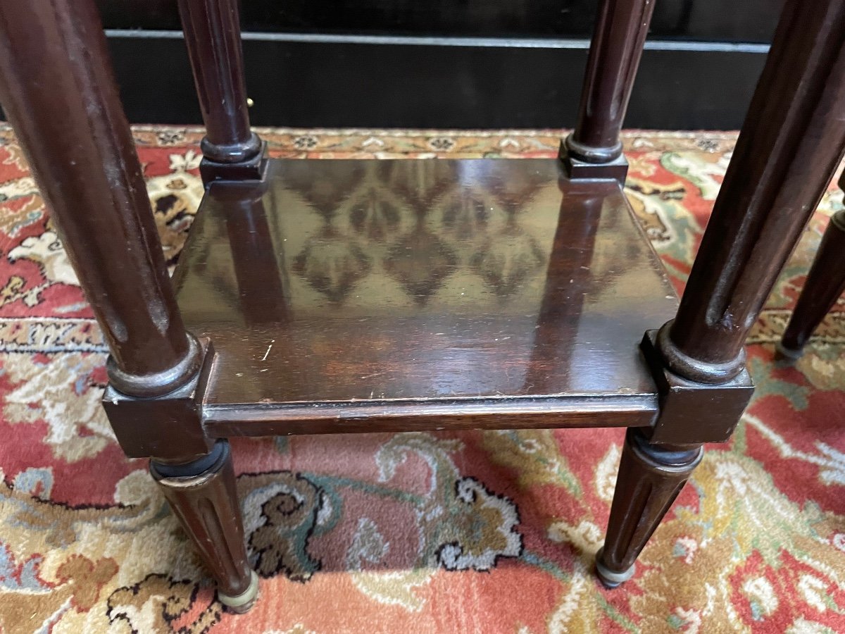 Paire De Tables De Chevets De Style Louis XVI-photo-4