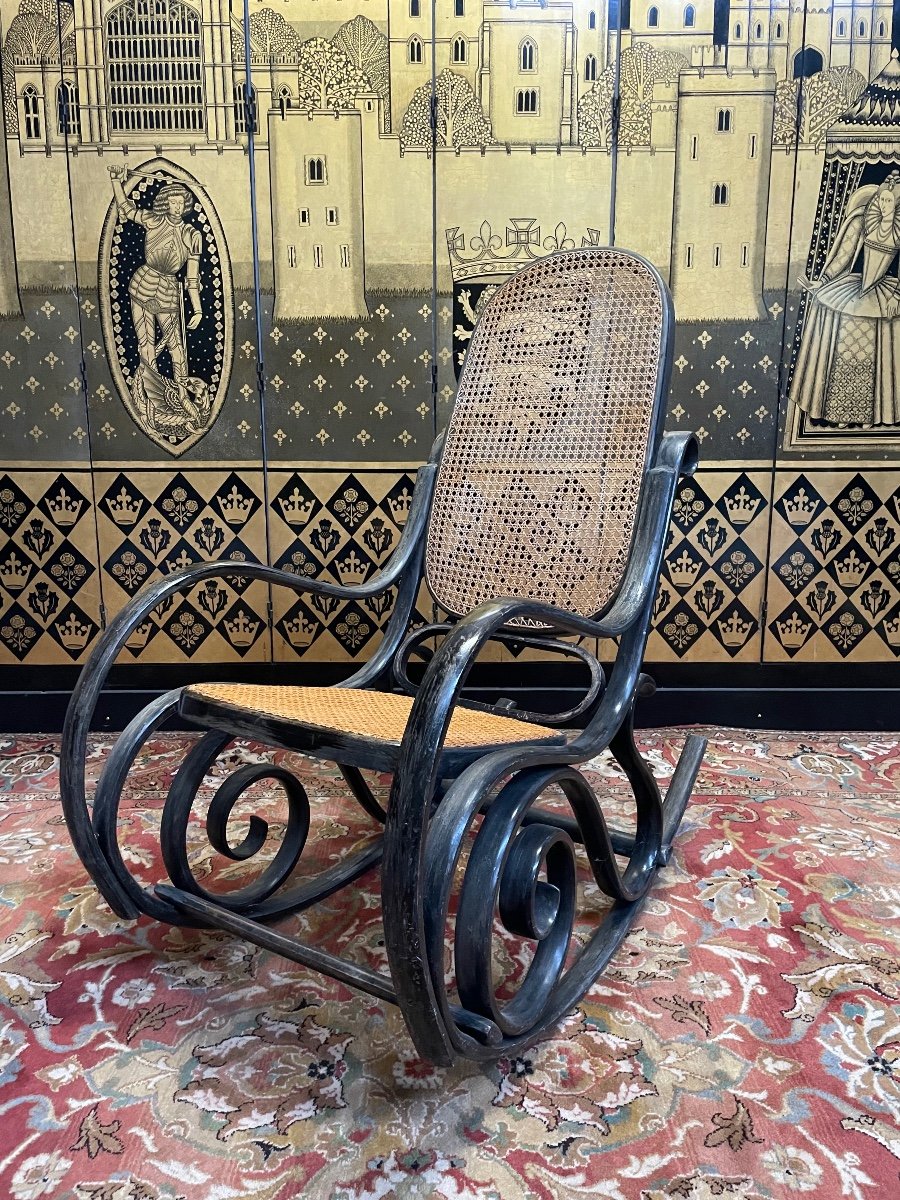 Rocking-chair  En Bois Courbé