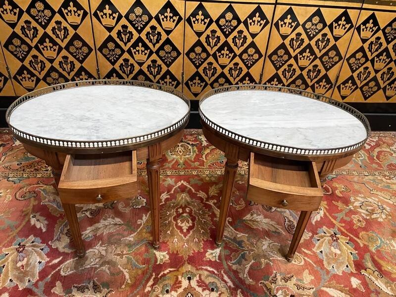Paire De Tables De Chevets De Style Louis XVI-photo-1