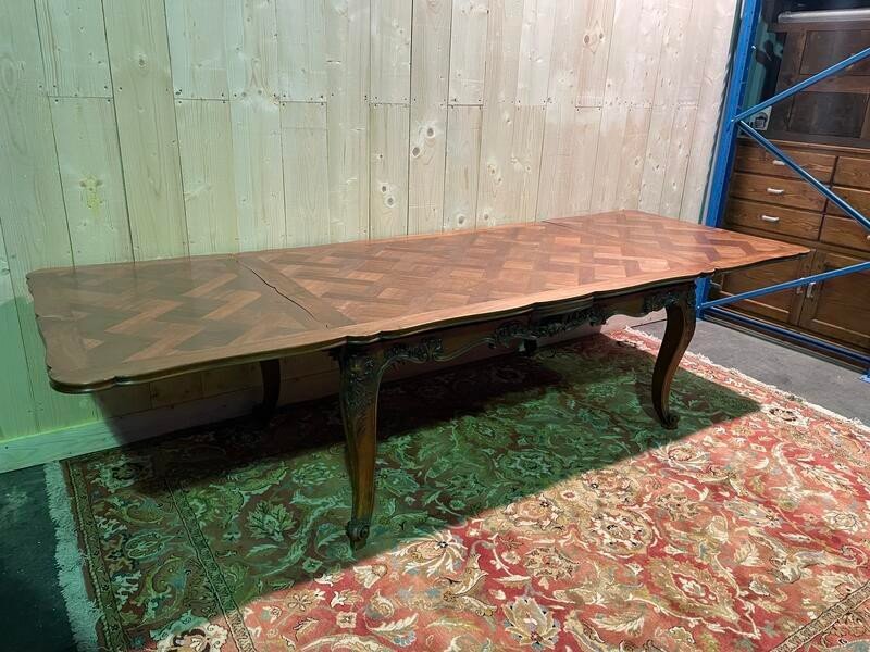 Louis XV Style Italian Table In Carved Oak-photo-4