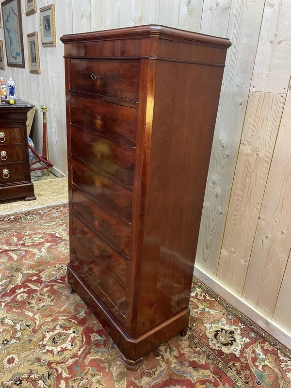 Louis Philippe Period Chest Of Drawers In Mahogany And Mahogany Veneer -photo-2