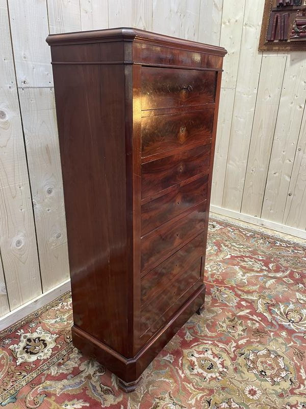 Louis Philippe Period Chest Of Drawers In Mahogany And Mahogany Veneer -photo-4