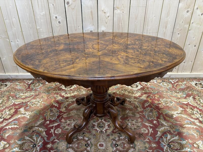 Table De Milieu En Noyer Et Ronce De Noyer 