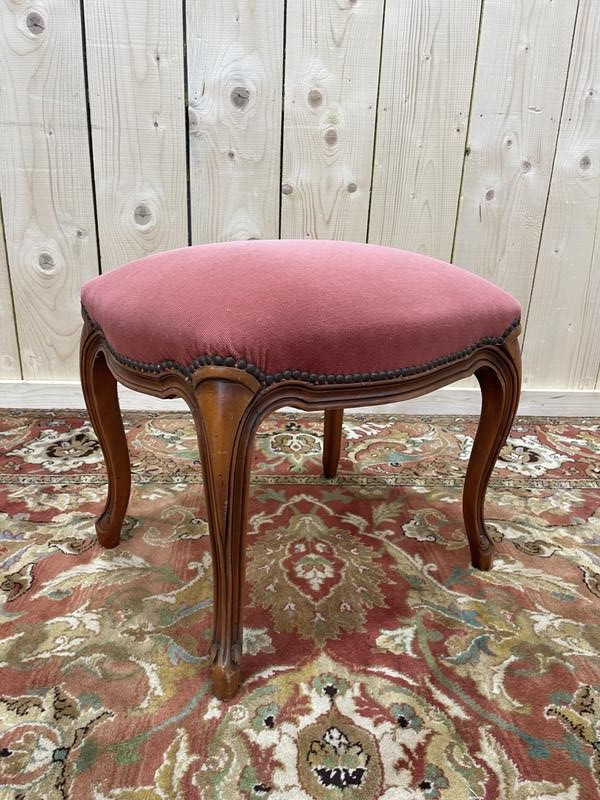Repose- Pieds De Style Louis XV En Velours Rose 