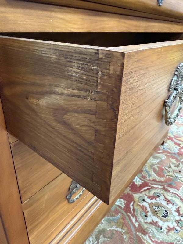 Commode de style Louis Philippe en merisier et marbre gris veiné-photo-4