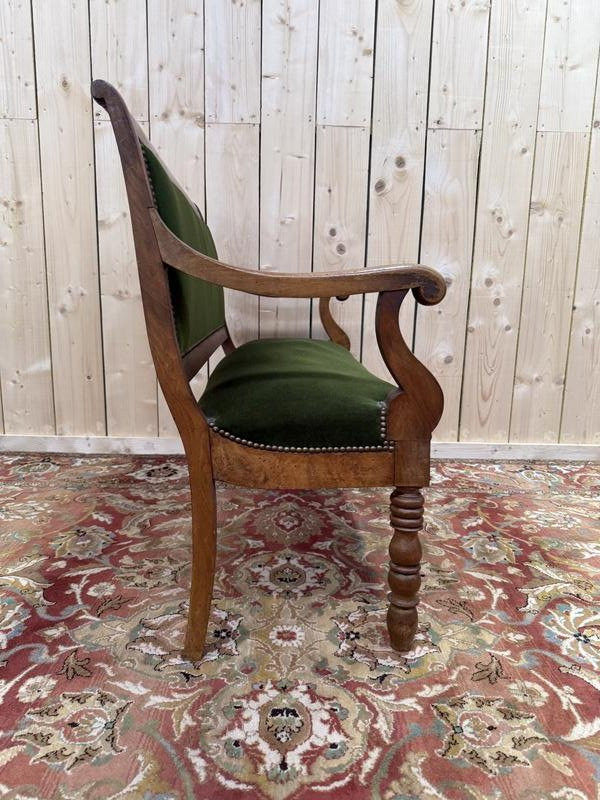 Small Sofa - Bench From The Restoration Period In Walnut -photo-3